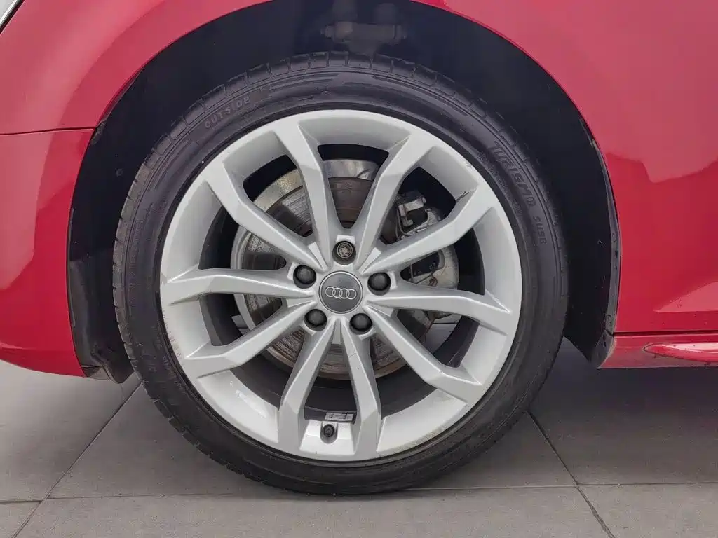 Audi A4L — миниатюра 17