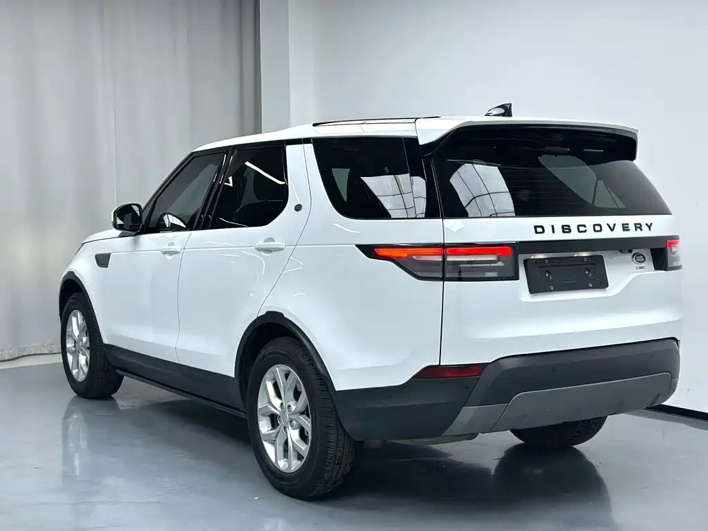 Land Rover Discovery — миниатюра 12
