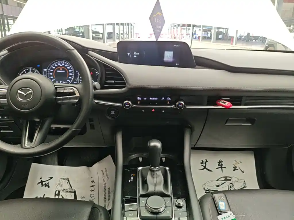 Mazda 3 Axela — миниатюра 13