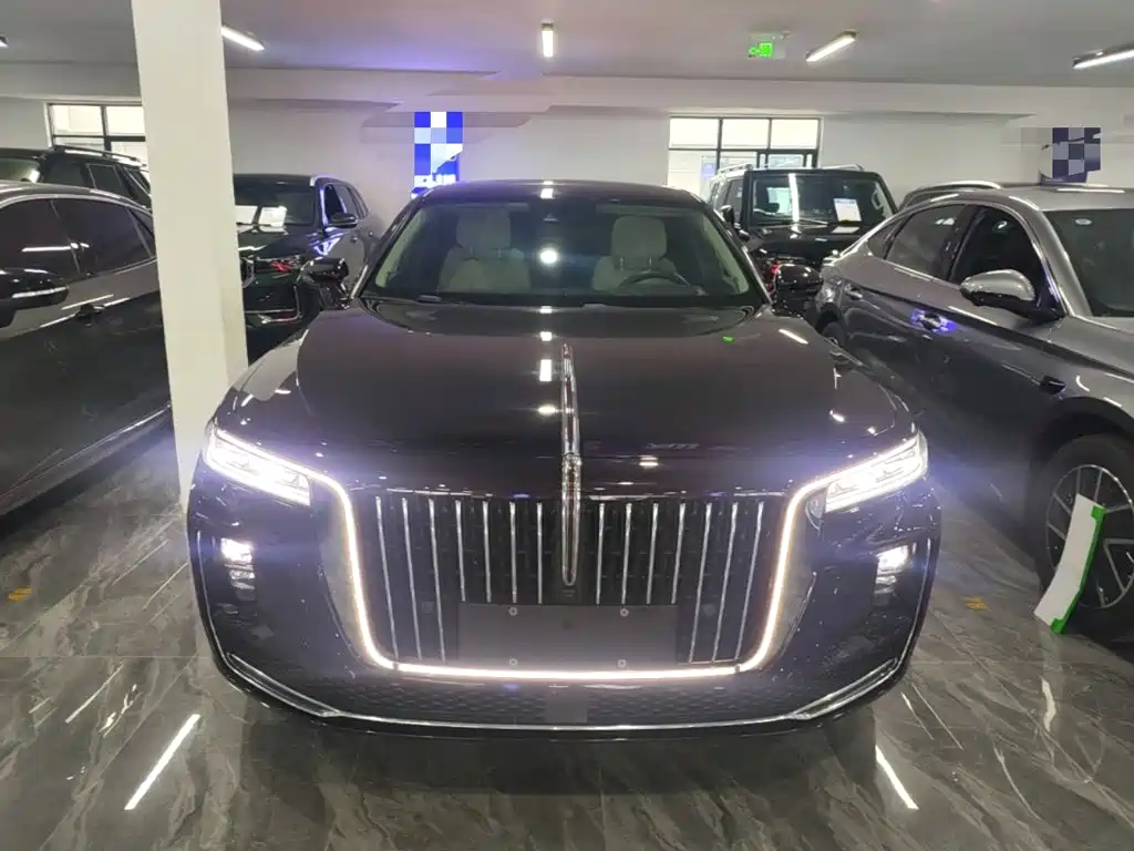 Hongqi H9 2022 2.0T