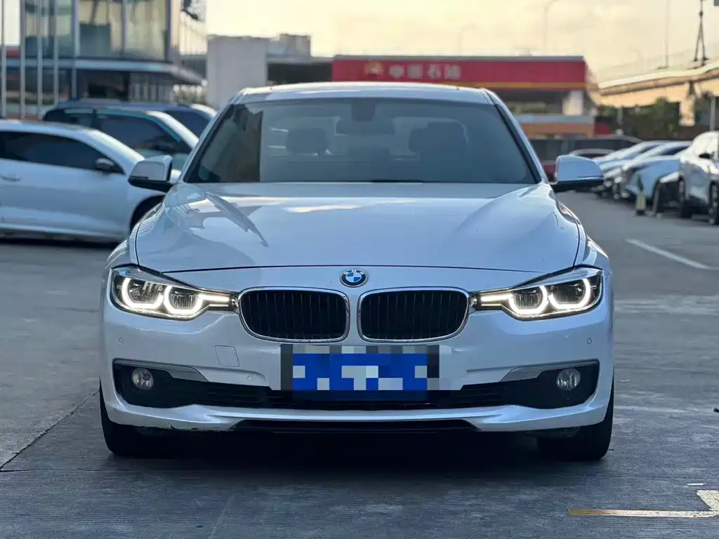 BMW 3 Series — миниатюра 2