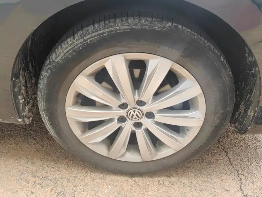 Volkswagen Bora — миниатюра 6