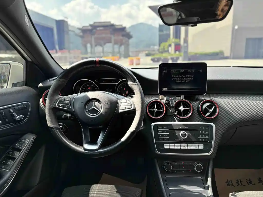 Mercedes-Benz A-Class (Import) — миниатюра 10