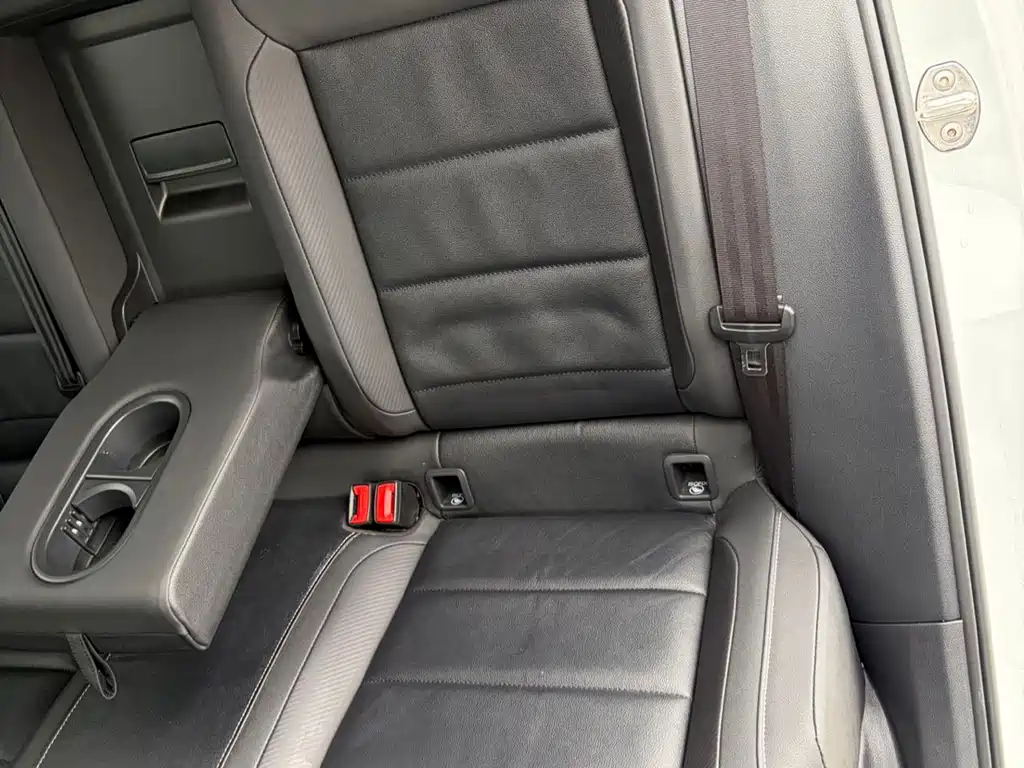 Volkswagen T-Roc — миниатюра 8