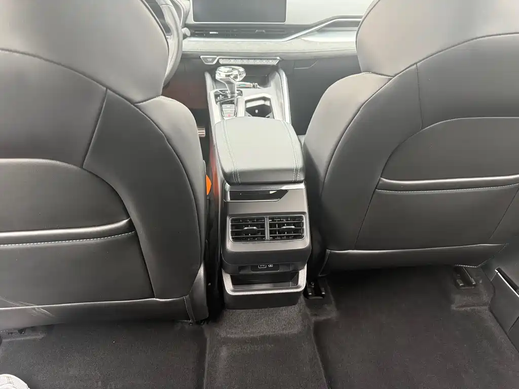 Geely Xingrui — миниатюра 8