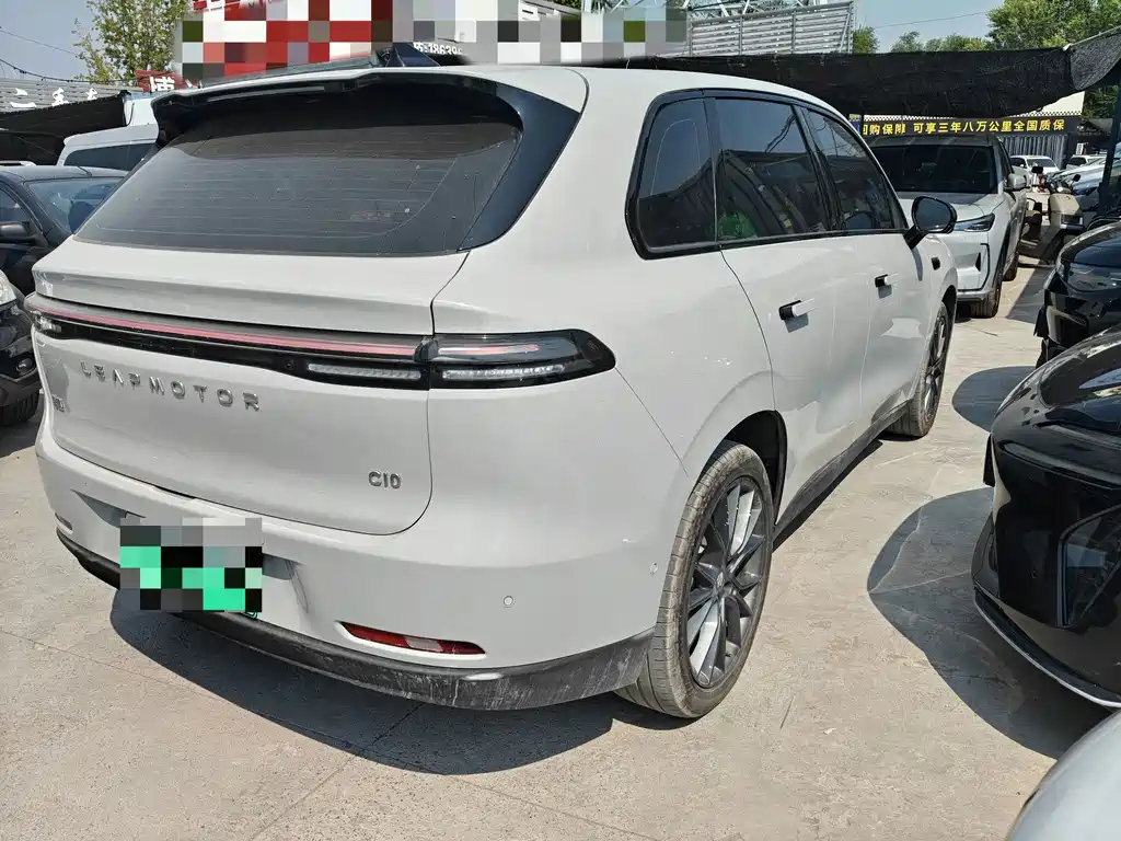 Leapmotor Leapmotor C10 — миниатюра 7
