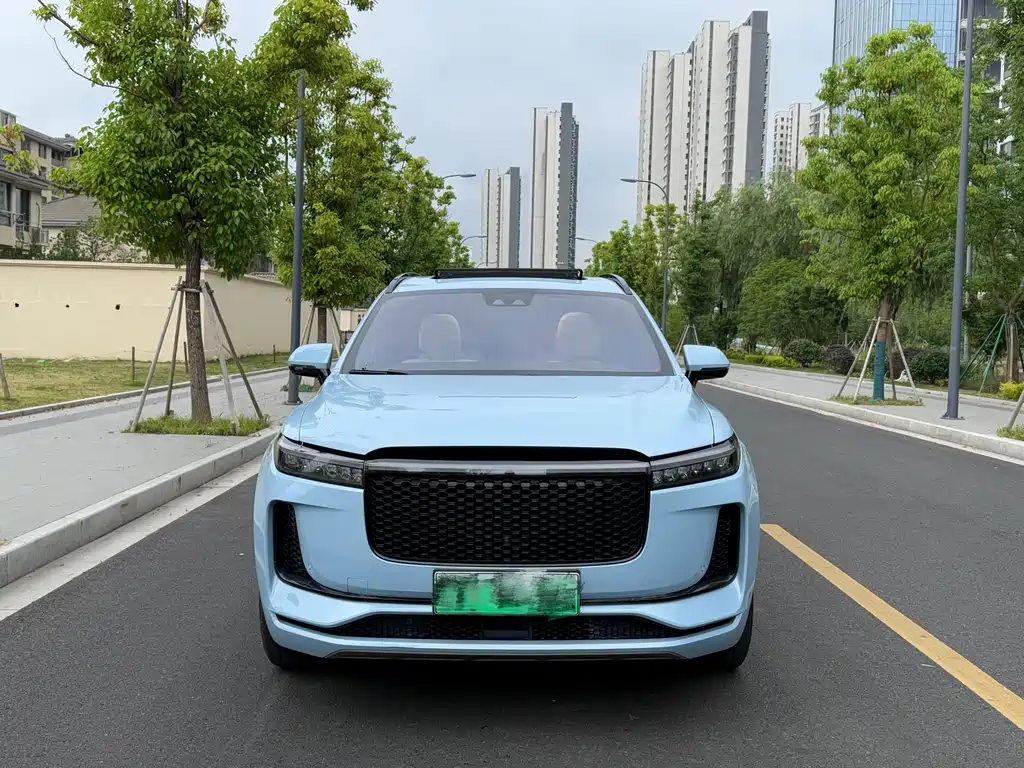 Li Auto Li ONE — миниатюра 2