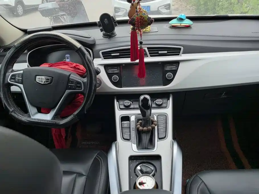 Geely Boyue — миниатюра 12