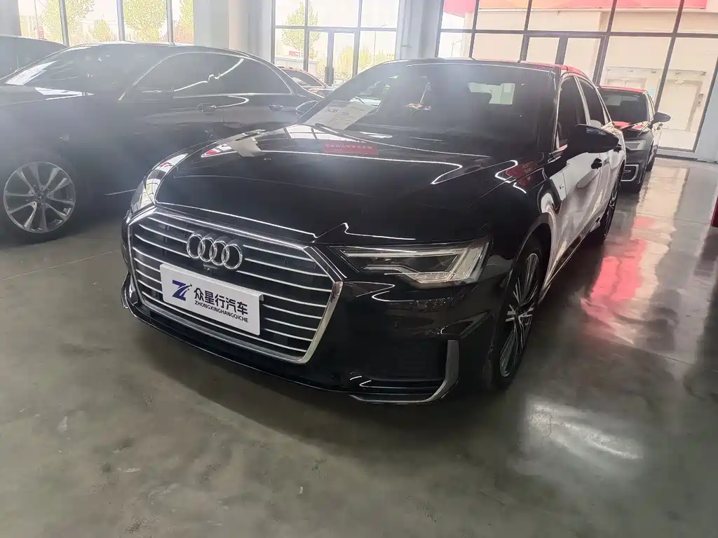 Audi A6L 2022