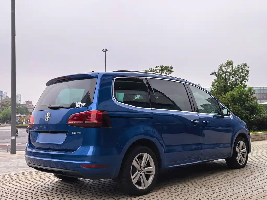 Volkswagen Sharan — миниатюра 7