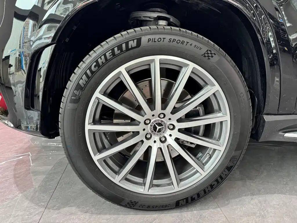 Mercedes-Benz GLS — миниатюра 5