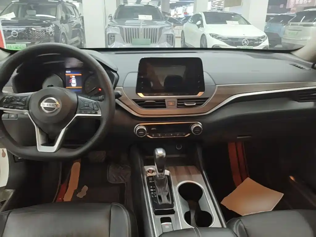 Nissan Teana — миниатюра 10