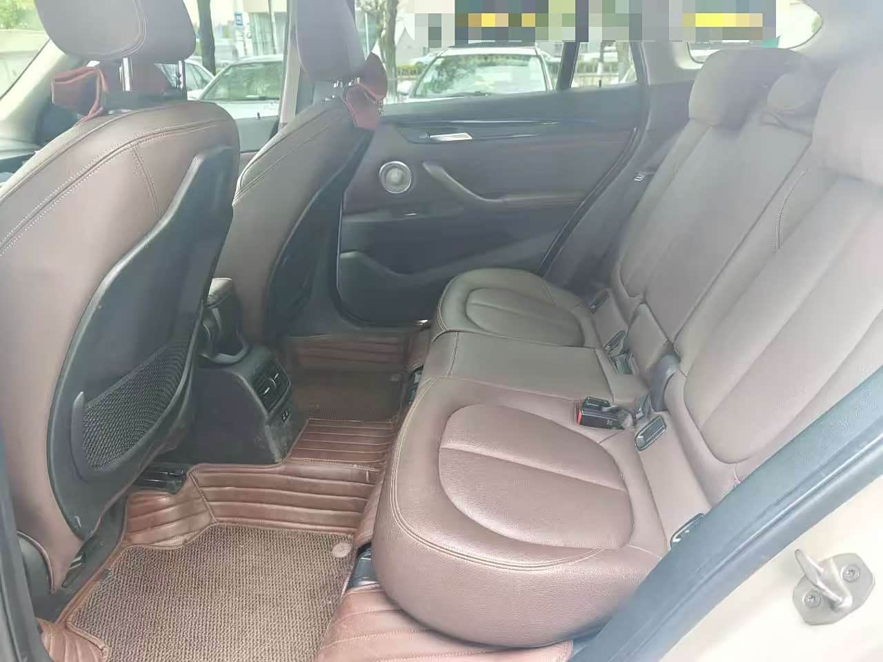 BMW X1 1.5 л 2021 г. Белый, пробег 33000 км