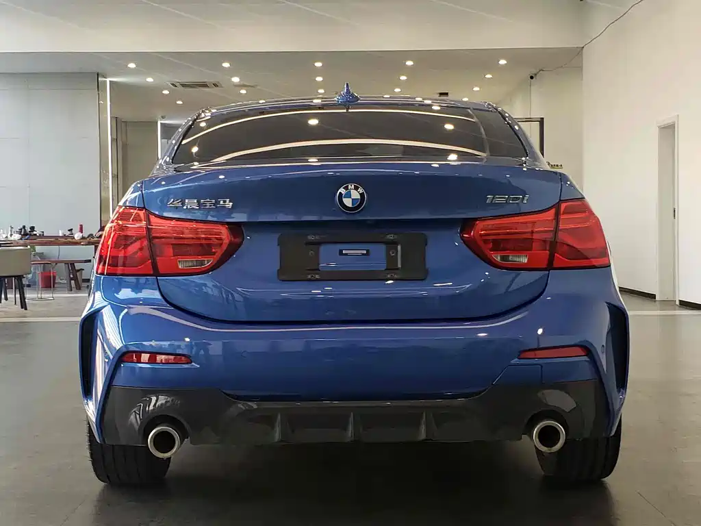 BMW 1 Series — миниатюра 10