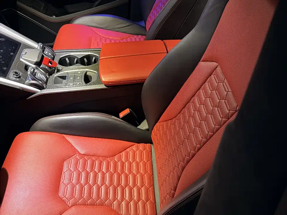 Lamborghini Urus — миниатюра 2