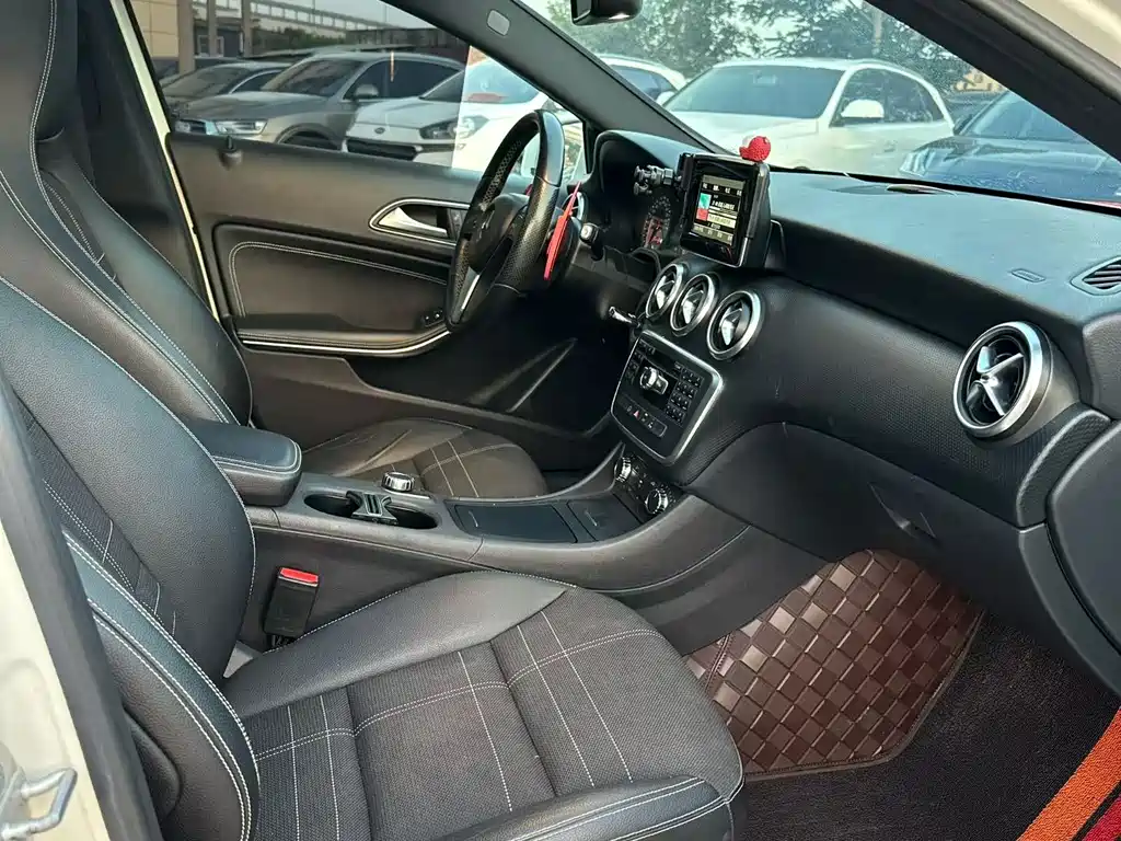 Mercedes-Benz A-Class (Import) A 200 Fashion Type, фото 8