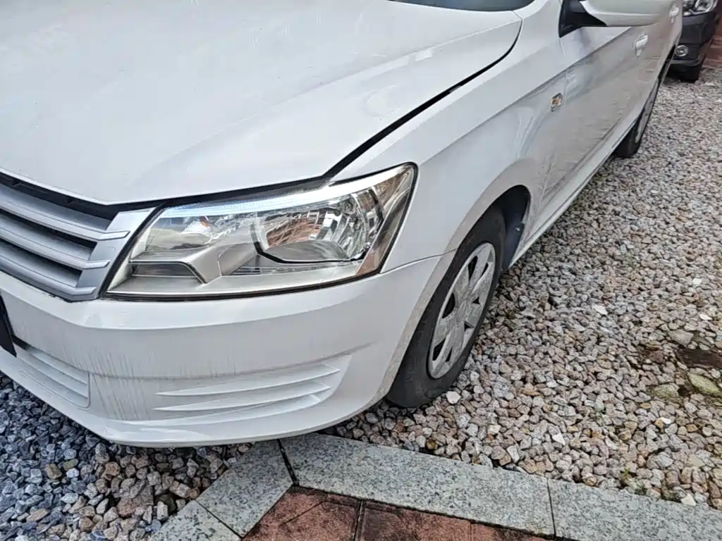 Volkswagen Santana — миниатюра 24