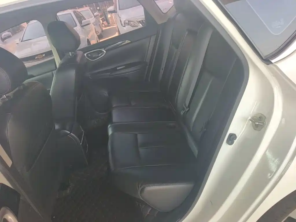 Nissan Sylphy — миниатюра 17