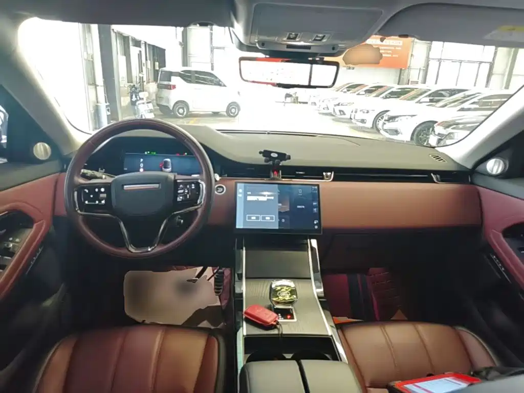Land Rover Range Rover Evoque 2024 L HSE
