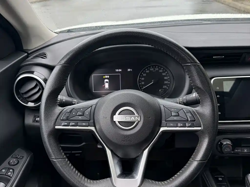 Nissan Kicks — миниатюра 8