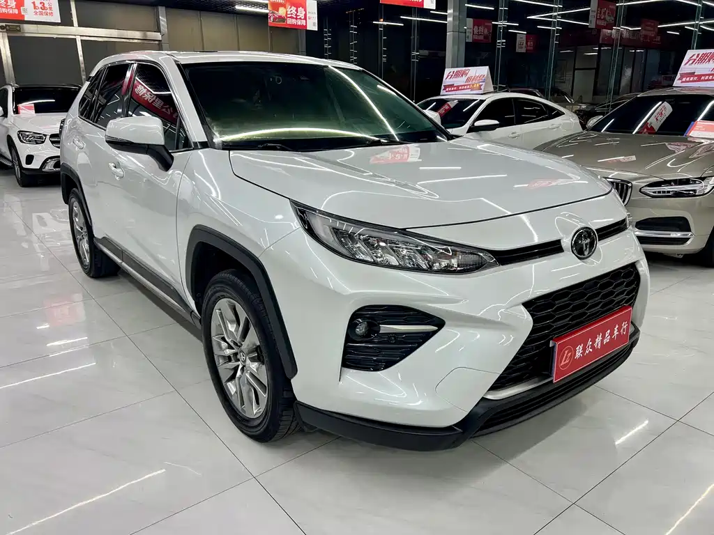 Toyota Wildlander — миниатюра 3