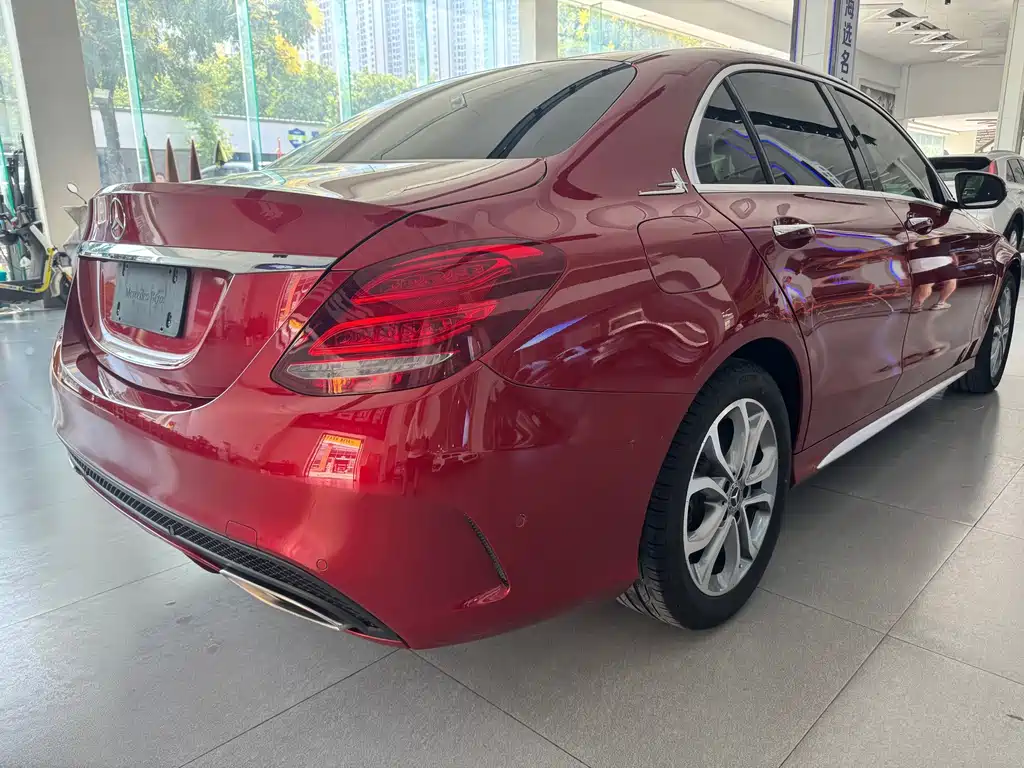 Mercedes-Benz C-Class — миниатюра 9