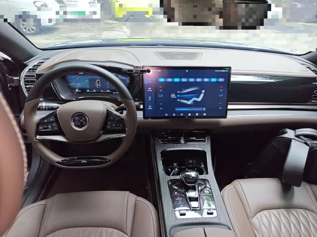 BYD Han — миниатюра 10