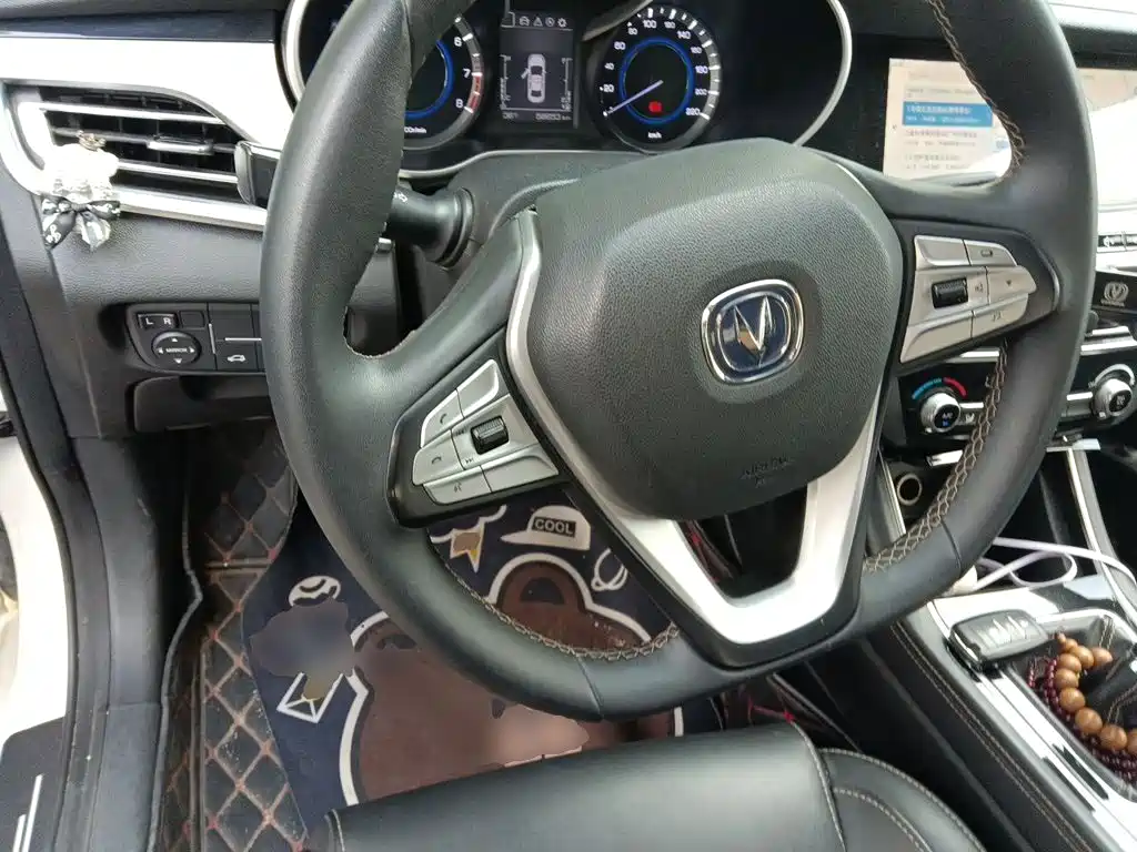 Changan Eado — миниатюра 11