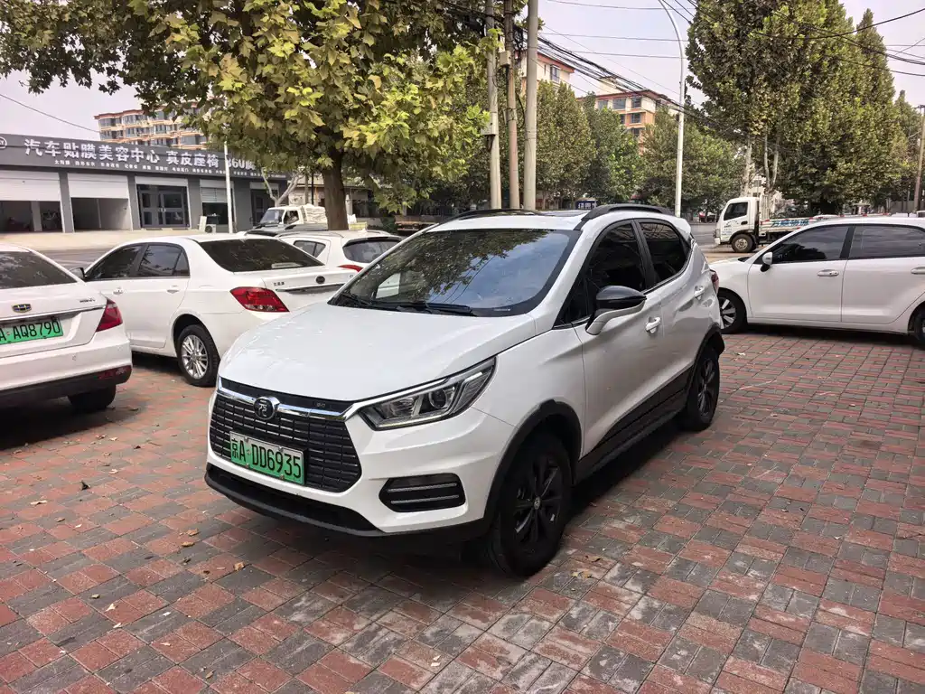 BYD Yuan EV