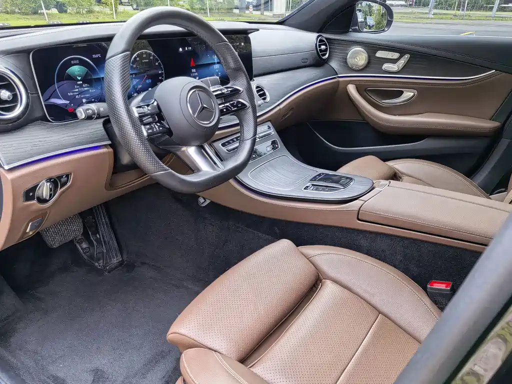 Mercedes-Benz E-Class New Energy — миниатюра 15