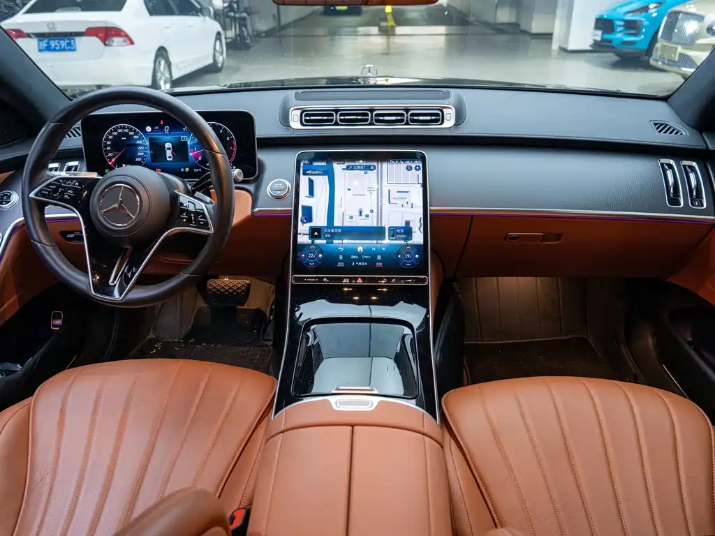 Mercedes-Benz S-Class — миниатюра 7