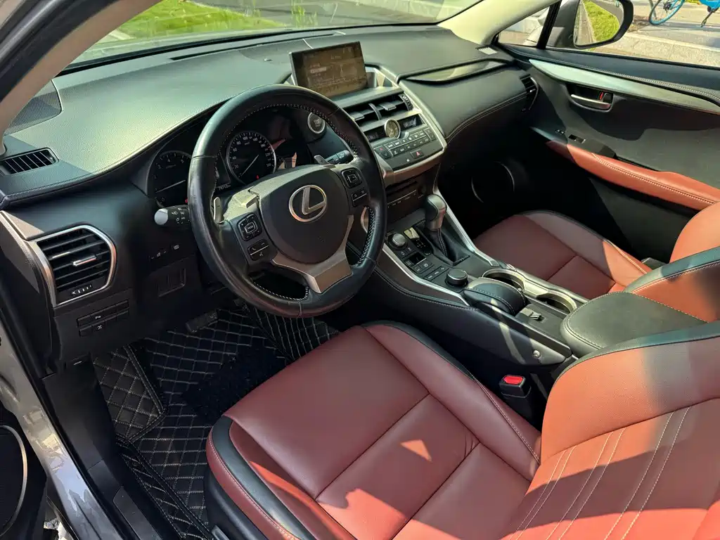 Lexus NX — миниатюра 4