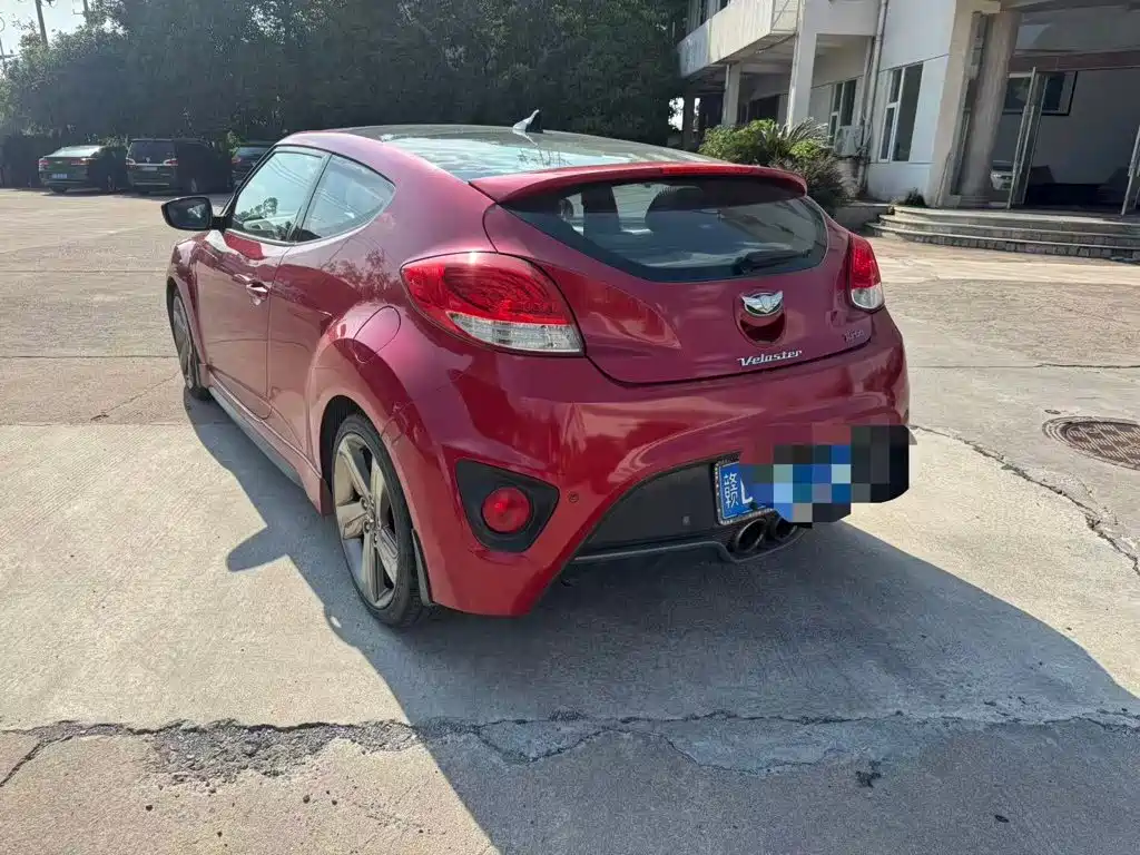 Hyundai Veloster — миниатюра 3