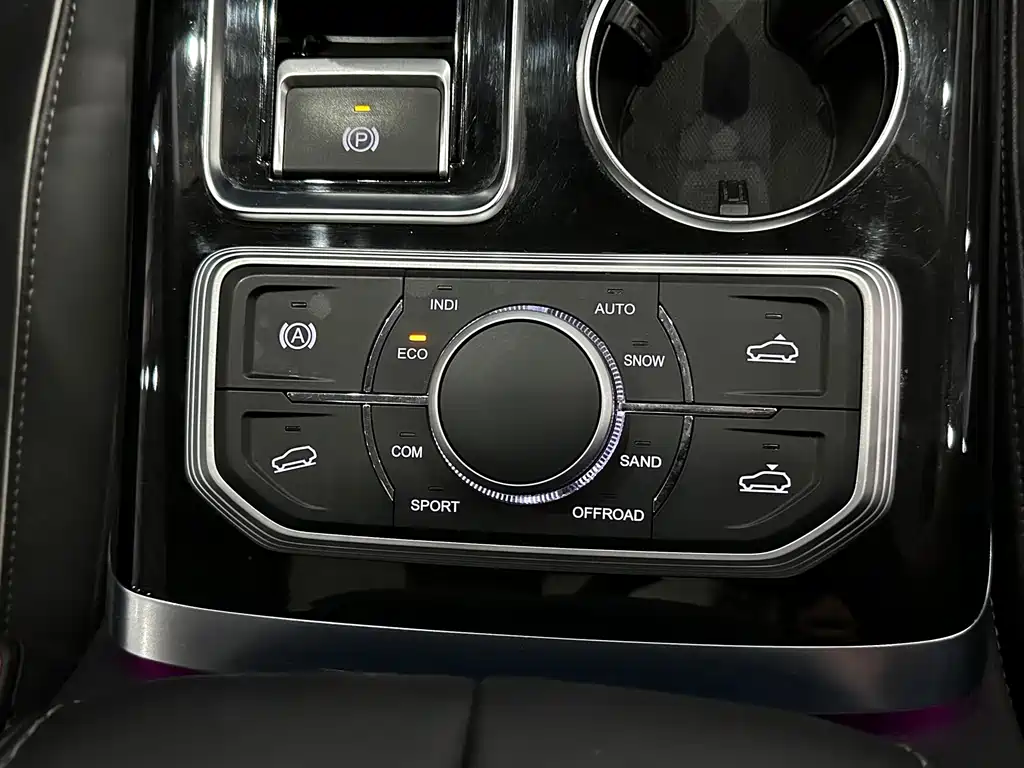 Hongqi HS7 3.0T Auto 4WD Connected Flagship Leader Edition 7-seat, фото 10