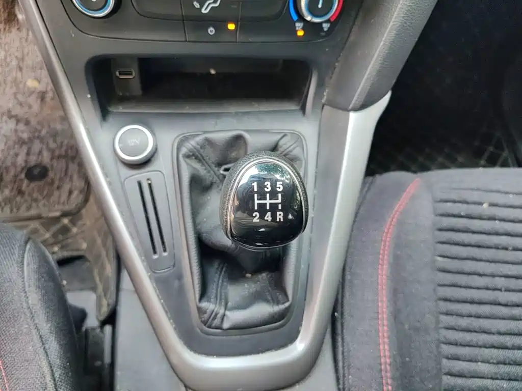Ford Focus — миниатюра 14