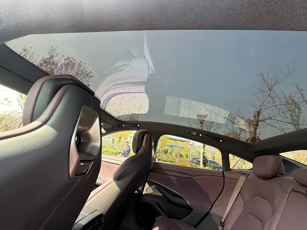 XIAOMI CAR XIAOMI SU7