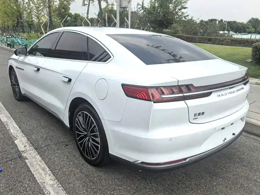 BYD Han — миниатюра 5