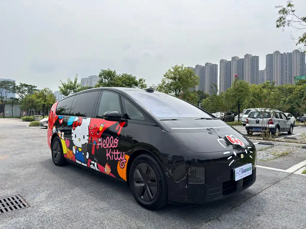 Li Auto Li MEGA — миниатюра 3
