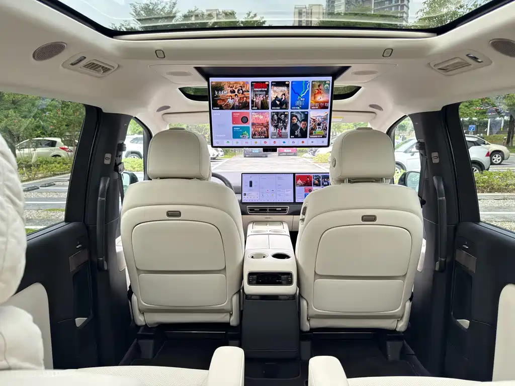 Li Auto Li MEGA — миниатюра 20