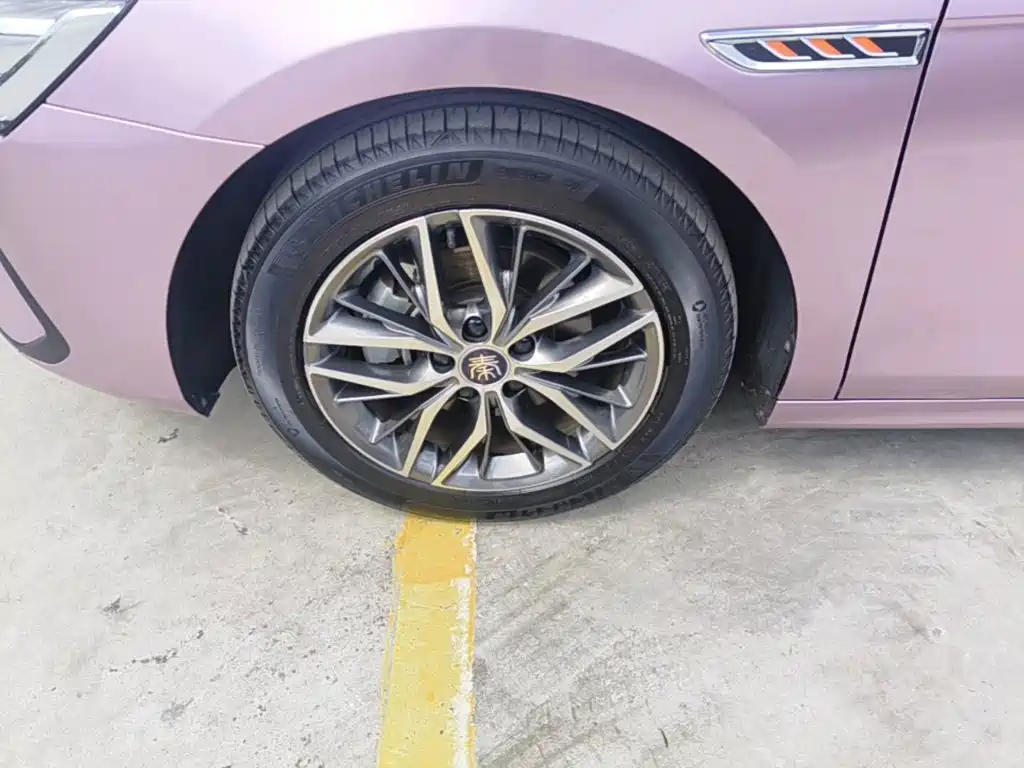 BYD Qin PLUS — миниатюра 23