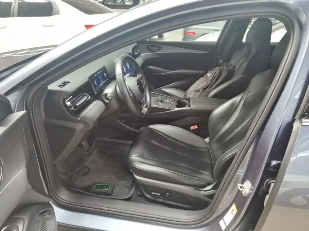 BYD Seal 06 — миниатюра 15