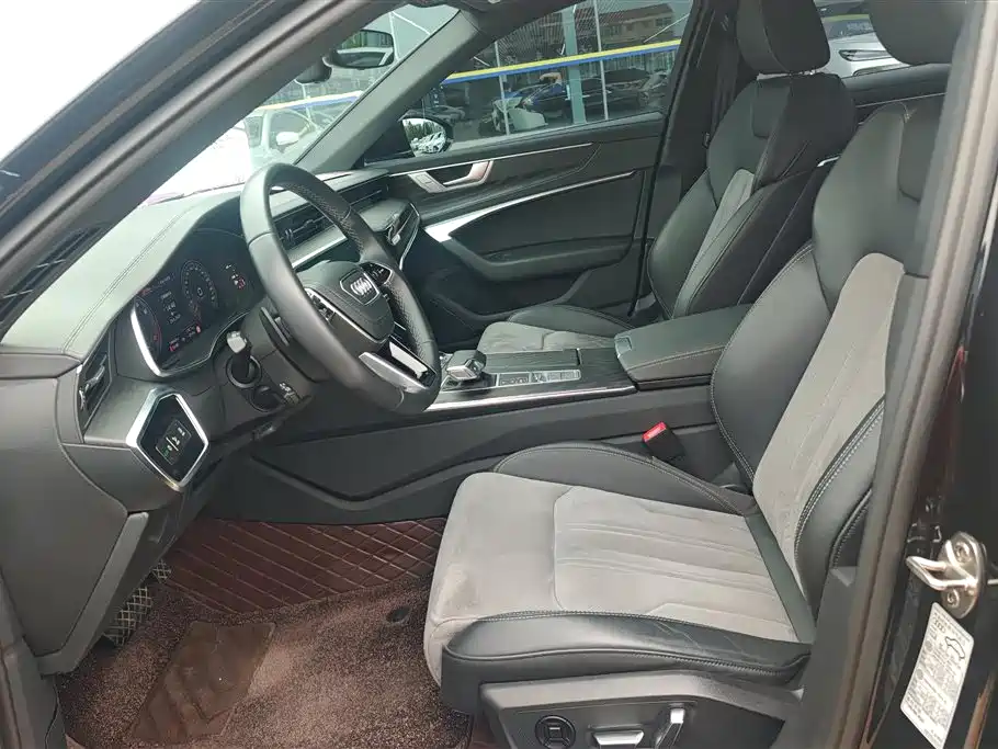 Audi A6L 2024 45 TFSI quattro