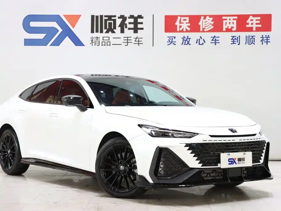 Changan UNI-V 2023 2.0T