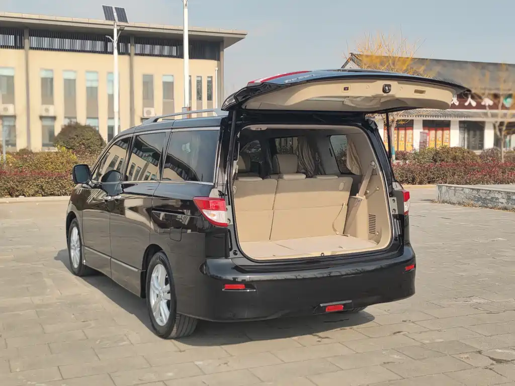 Nissan Quest 3.5L SL, фото 9
