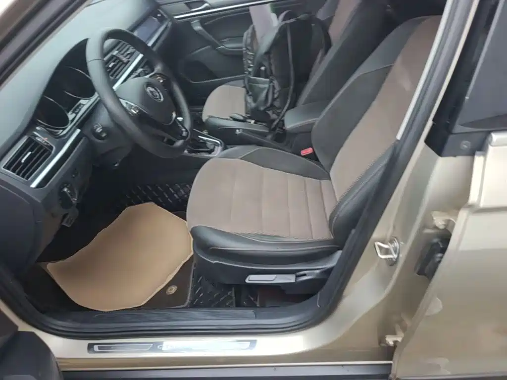 Volkswagen C-Trek — миниатюра 15