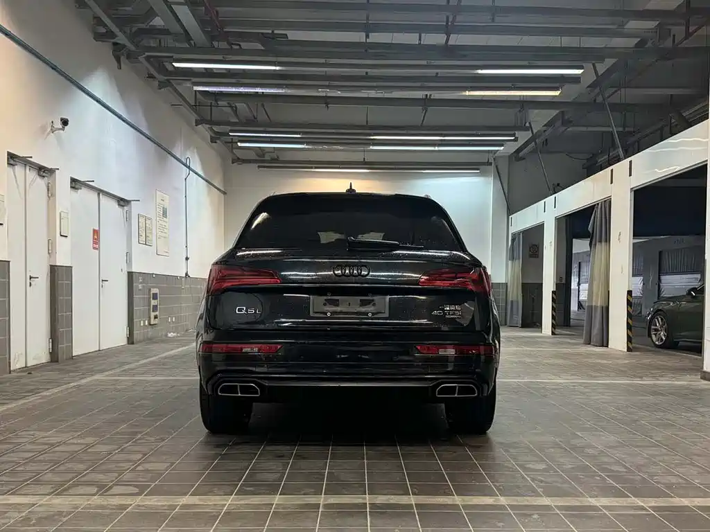 Audi Q5L 2023 40T Luxury