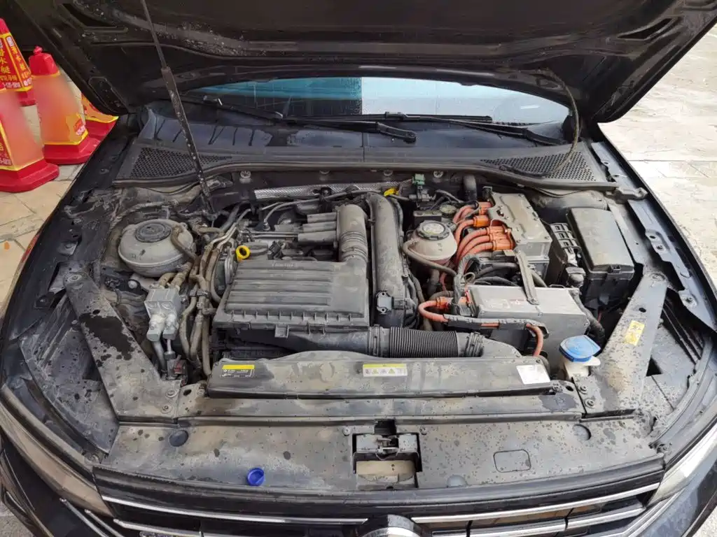 Volkswagen Magotan PHEV — миниатюра 21