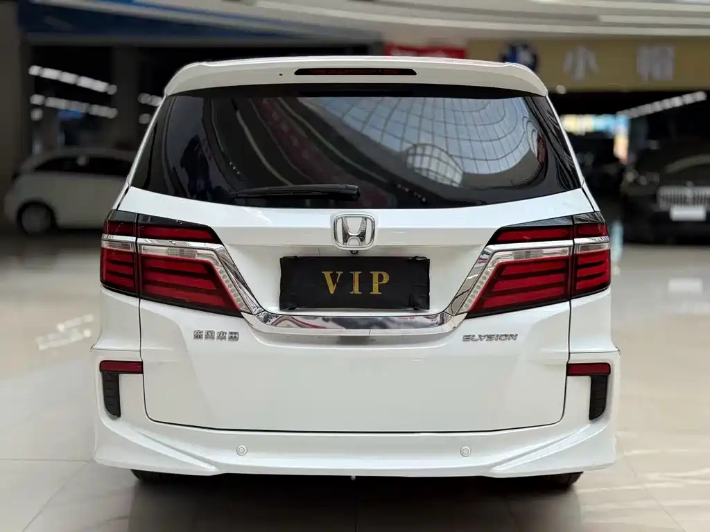 Honda Elysion — миниатюра 8