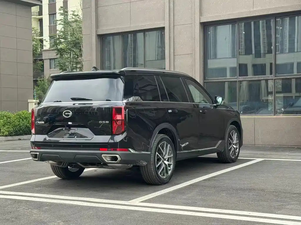 GAC GS8 2025 2.0TGDI Luxury 5 мест