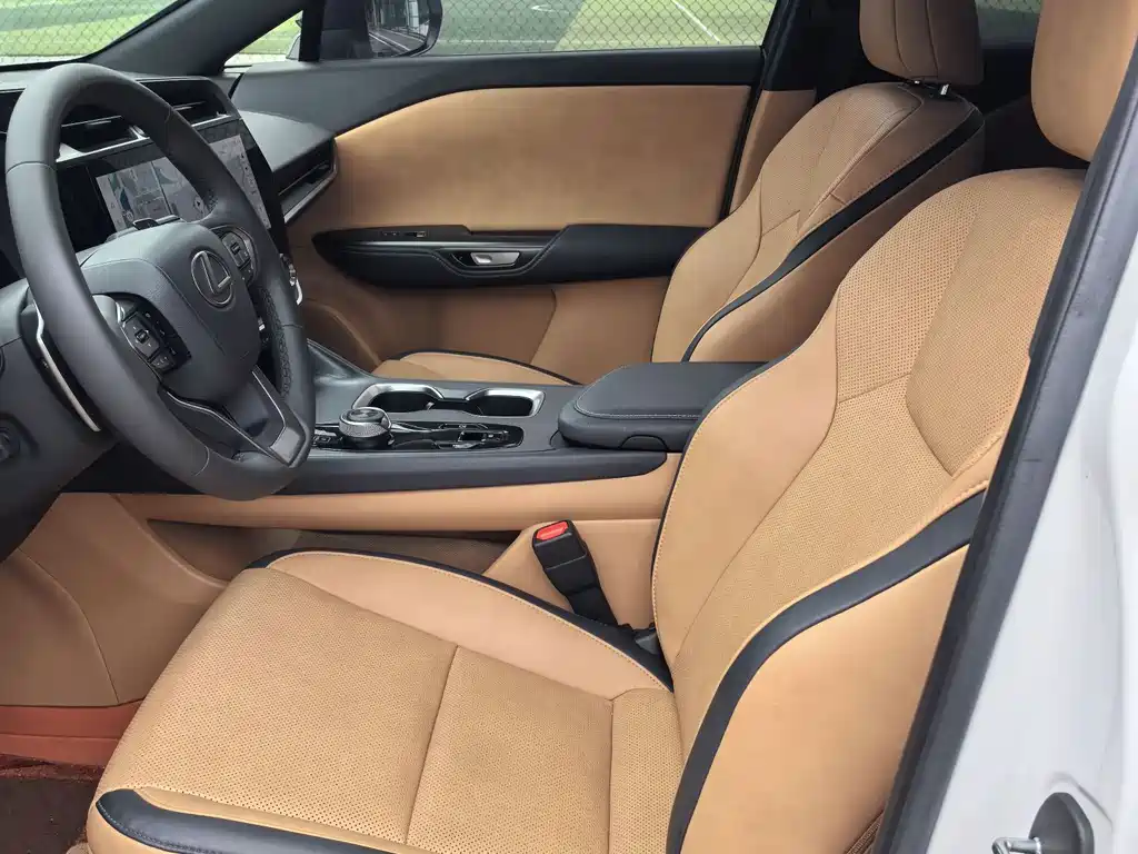 Lexus RZ 2023 450e